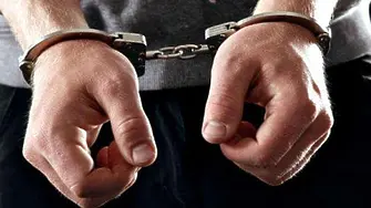 Арестуваха мъж, откраднал мобилен телефон