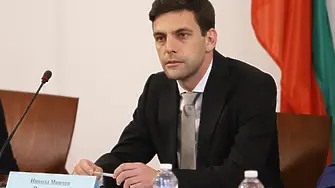 Отстраниха Никола Минчев като председател на Народното събрание 