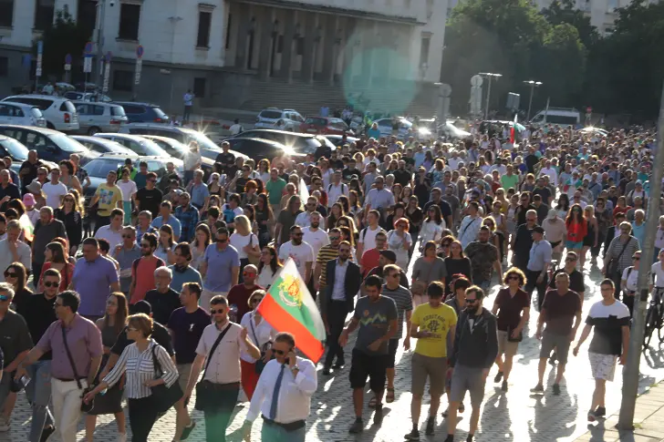 Организират се 11 протеста в София покрай вота на недоверие