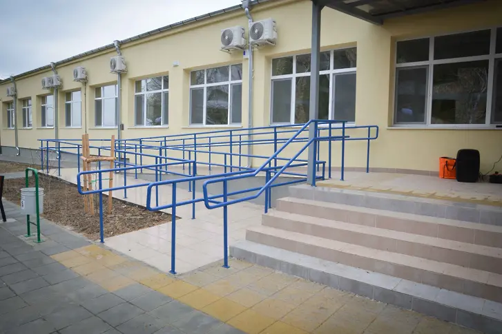 Набират персонал за двата центъра за хора с деменция във Варна