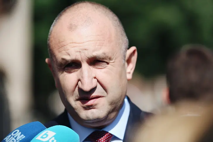 Радев за РСМ: Българските политици да не бързат да обявяват историческа победа 