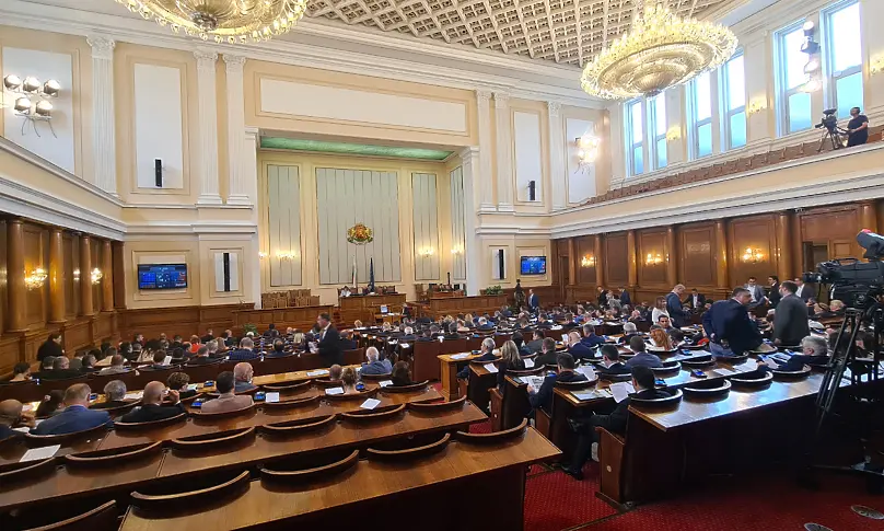 Северна Македония влезе в дневния ред на Народното събрание