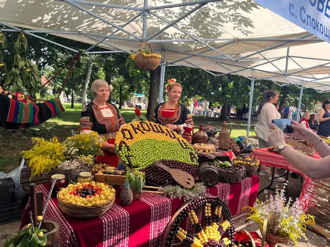 Празник на черешата в Кюстендил