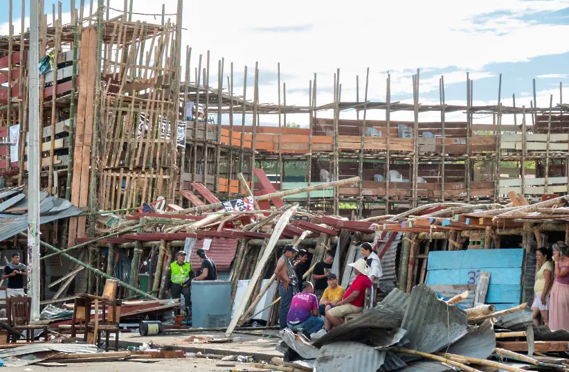 Колумбия: 322 ранени и 4 загинали след рухването на стадион за борба с бикове