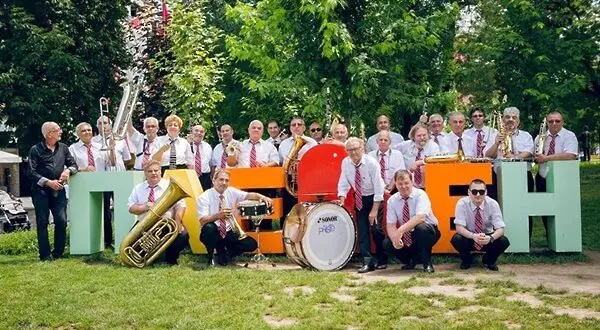 Продължават традиционните летни концерти на Духовия оркестър в Градската градина