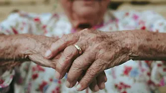 Социалната пенсия за старост става 247,00 лв. от 1 юли