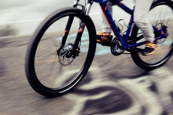 9-годишен велосипедист е с опасност за живота след инцидент с автомобил