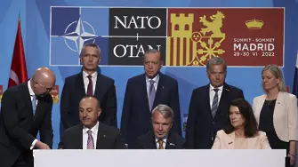 НАТО: Има споразумение с Турция за приемане на Швеция и Финландия