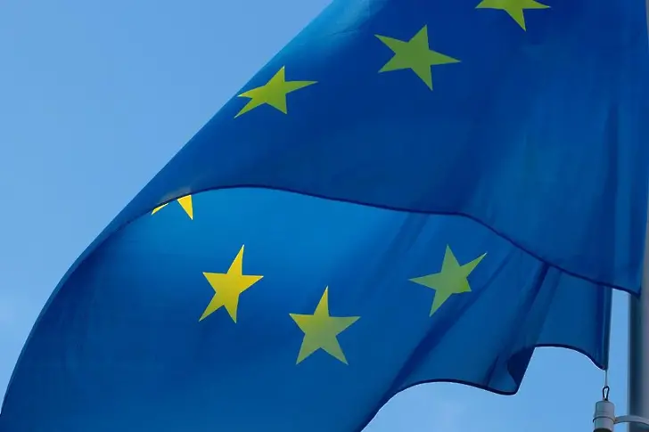 ЕС освобождава от мита и ДДС вноса на животоспасяващи стоки за украинците