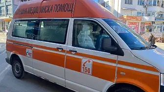 Дете и млада жена пострадаха при ПТП в Хасково