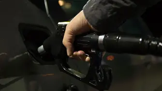 Мярката от 0,25 ст. отстъпка за литър гориво може да влезе в сила в събота