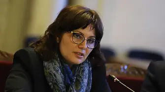 Асена Сербезова завежда дело за клевета срещу д-р Константинов 