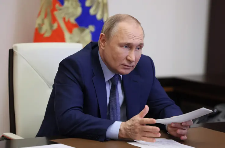 Путин забрани плащанията с криптовалути
