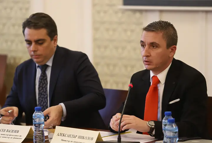 Комисията „Джемкорп“ ще изслуша Асен Василев и Александър Николов