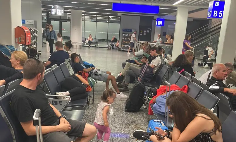 Българи блокирани на летището във Франкфурт