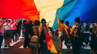 В Куба ще се проведе референдум за легализиране на гей браковете