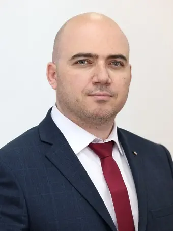 Доскорошен варненски депутат става служебен министър на туризма