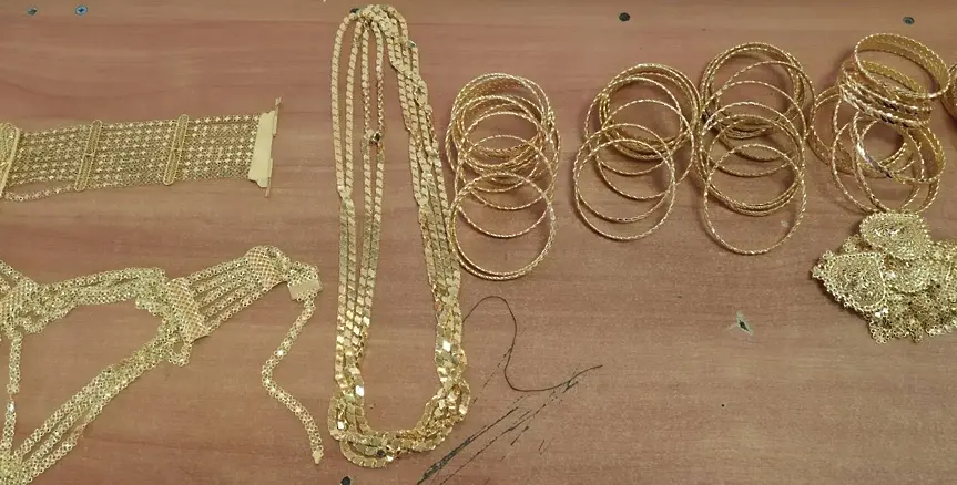 Близо 2 кг златни накити задържаха на „Капитан Андреево“