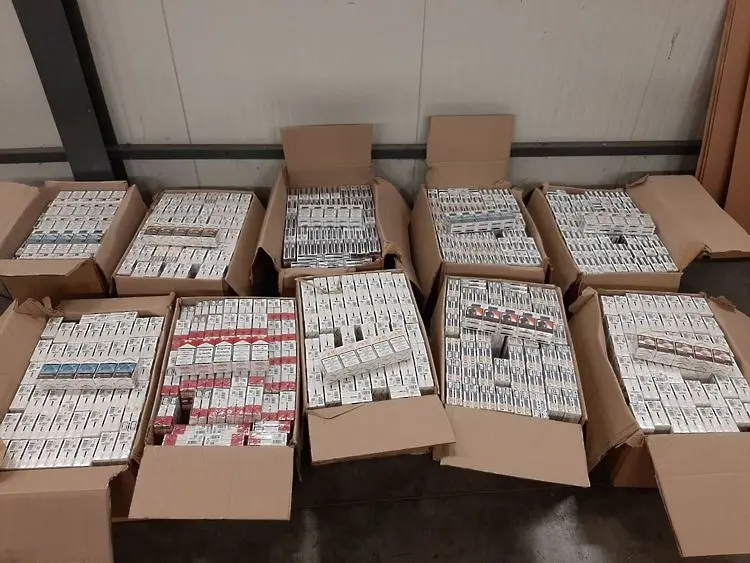 4360 къса контрабандни цигари задържаха митническите служители от ТД Митница Русе