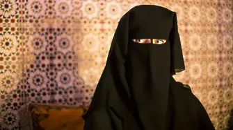 Афганистанка: Всеки ден живеем в страх! Продаваме децата си, за да има какво да ядем 