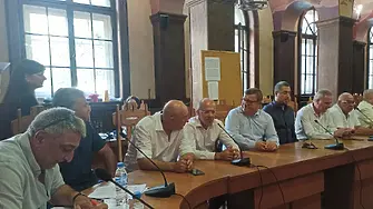Пак завъртат колелото: ВиК Бургас представя нов план, кметовете гласуват, КЕВР решава 