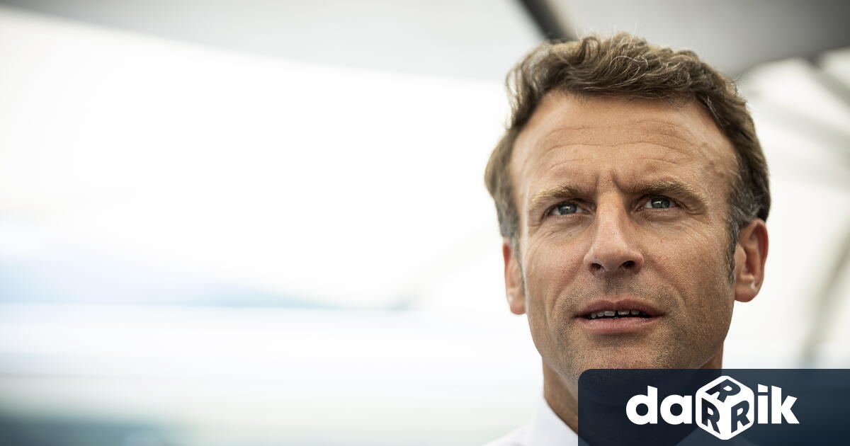 Френският президент Еманюел Макрон обеща, че подкрепата на ЕС за