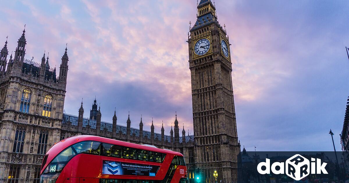 През 2020 г., когато Великобритания се сблъска с основната тежест