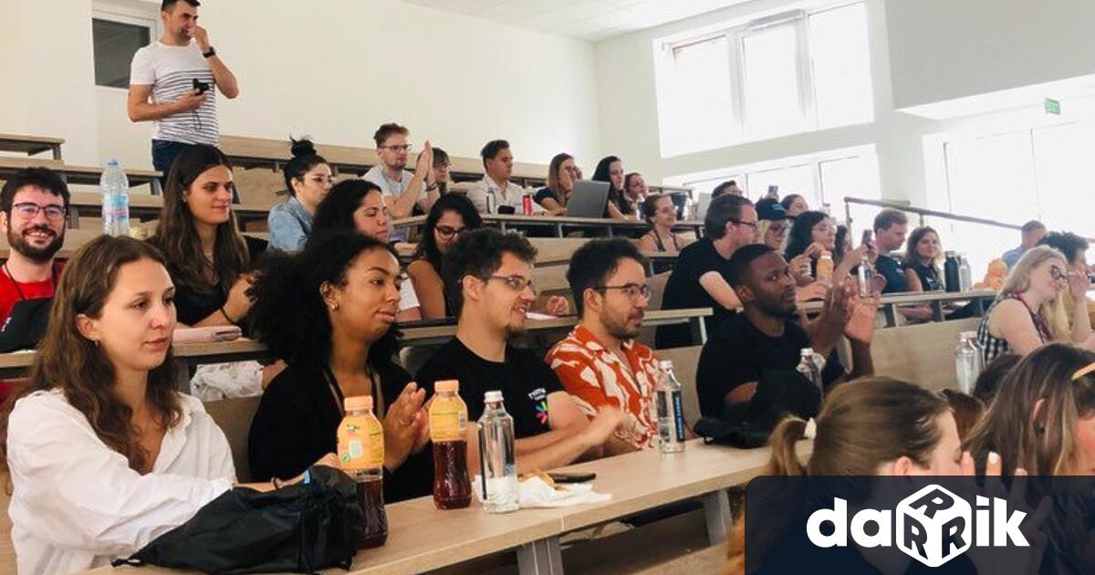 Студенти от 40 държави са в Бургас на Международно тренировъчно