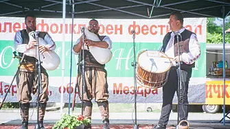 350 самодейци представиха творчеството си на Националният фолклорен фестивал „Белокаменица“