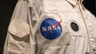 НАСА отлага изстрелването на първата мисия до Луната от 50 години насам