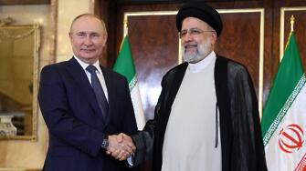 Русия и Иран укрепват отношенията си в светлината на западните