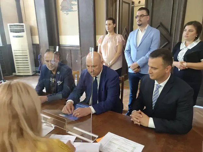 ГЕРБ - СДС в Бургас: Без маркетинг ходове с национални звезди, залагат на местни личности 