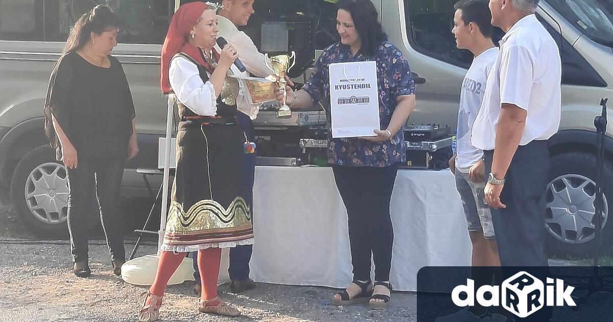 Сем. Татяна и Валентин Бачеви са победителите в конкурса Най