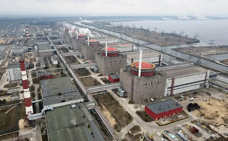 Запорожската атомна електроцентрала преминава авариен режим