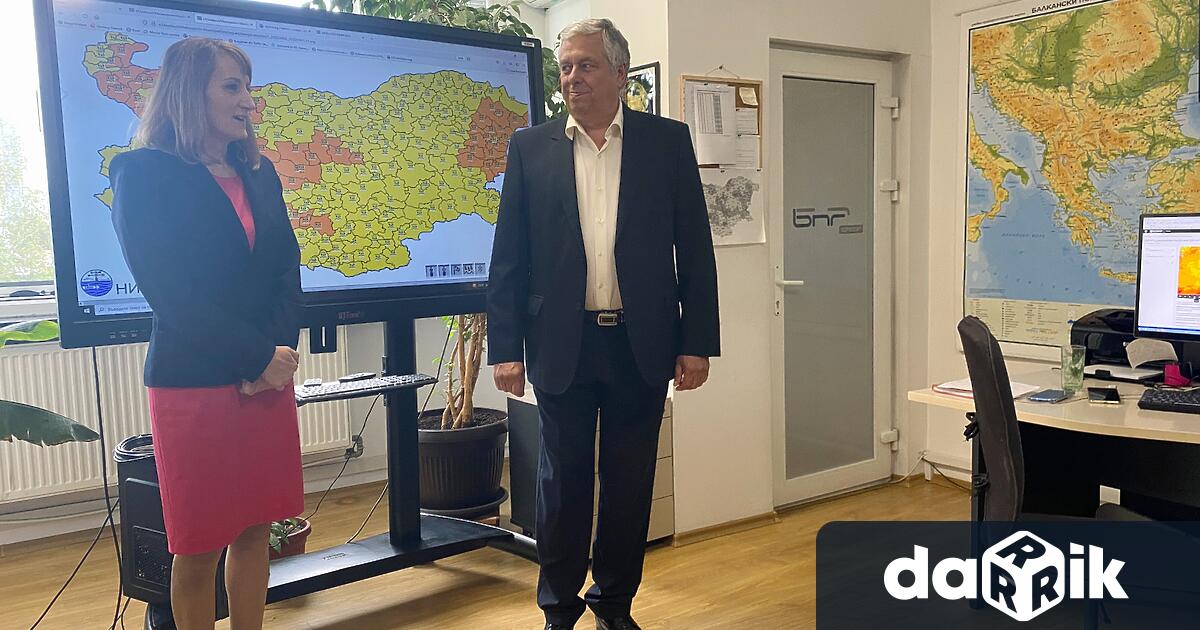 Обновената система Метеоаларм ще предоставя информация за опасни явления в