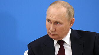 Президентът Владимир Путин посети руския ексклав Калининград разположен между страните
