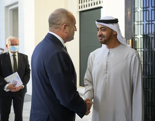 Румен Радев се срещна с президента на ОАЕ (снимки)