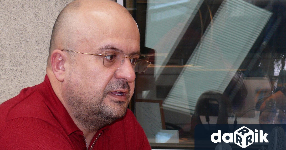 На 30 август се състоя поклонението пред Камен Костадинов от