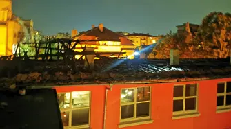 Описват щетите след пожара в пловдивското училище „Душо Хаджидеков“
