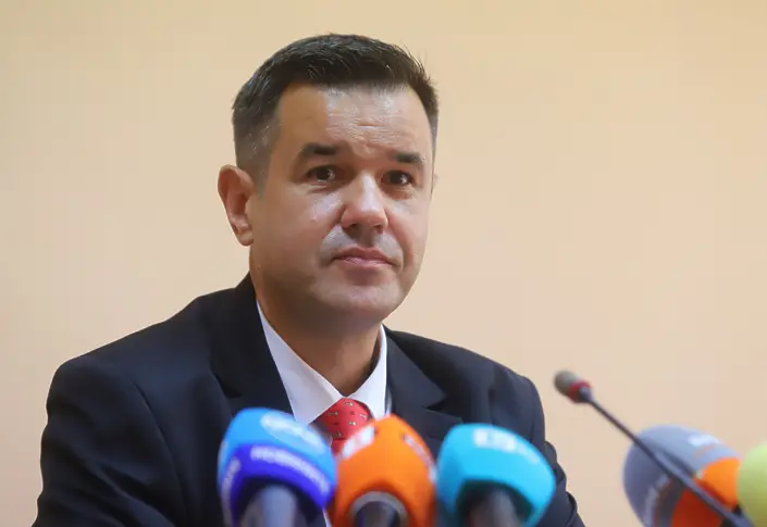 Стоянов пред Дарик: Причината за нивото на инфлацията в България си е у нас