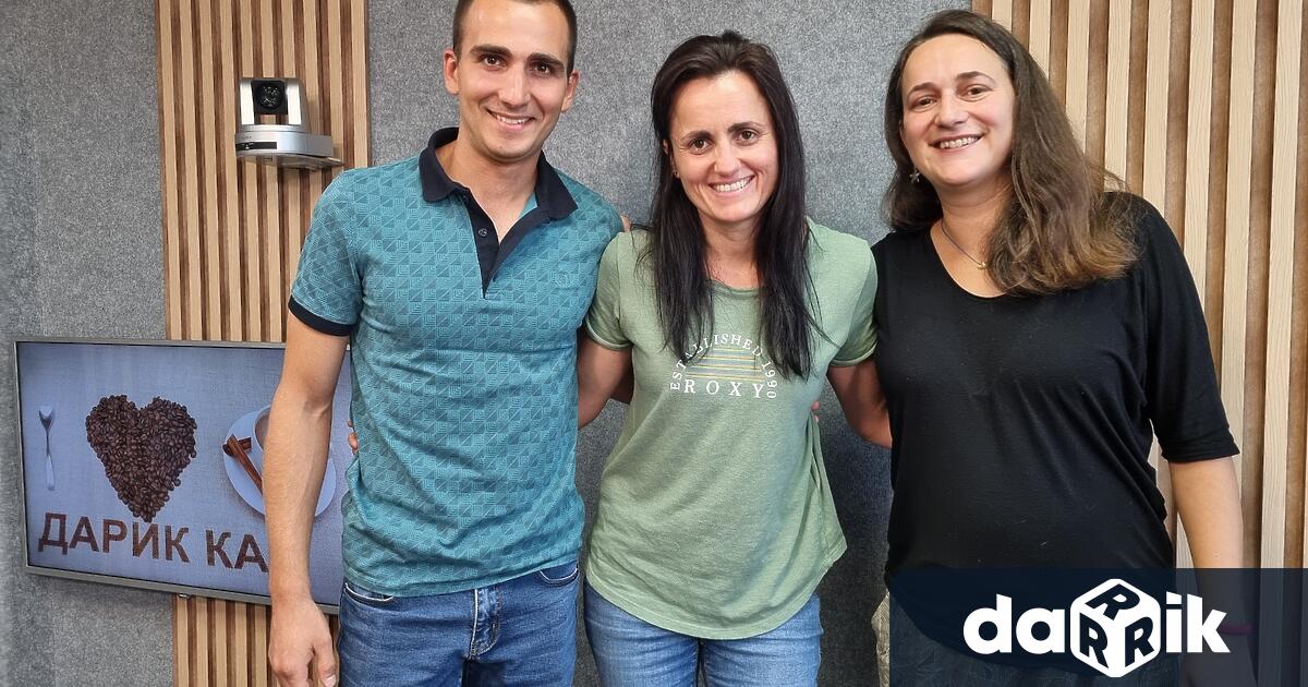 Даниела Садикова и Бояна Коцева са ядрото на проекта -