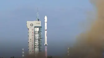 Китай изстреля спътник за дистанционно наблюдение на Земята (видео)