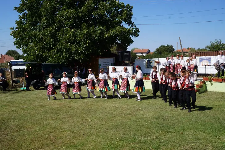 В „Тунджа“ отбелязват Съединението с фолклорен празник „Всички българи заедно“ 