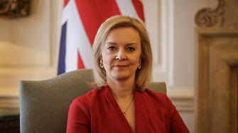 Британската външна министърка Лиз Тръс бе избрана за лидер на