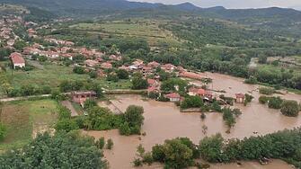Доброволческа акция в помощ на пострадалите в наводнените карловски села