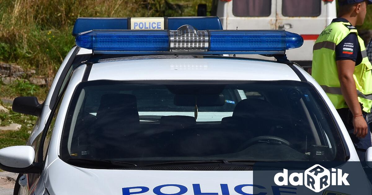 На 7 септември 2022 година служители от Второ РУ –