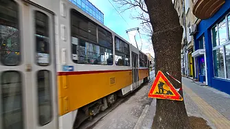 Тестват ремонтираното трасе на трамвай №5 в София