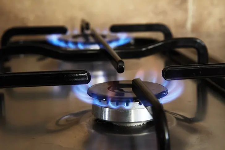 „Булгаргаз“ предложи на КЕВР намаляване на цената на газа с 30% за октомври