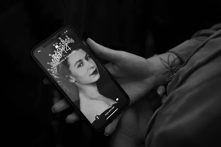 Netflix спира снимките на „Короната“ от уважение към покойната кралица