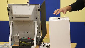 Избирателните секции в Швеция отвориха за днешните парламентарни избори предаде
